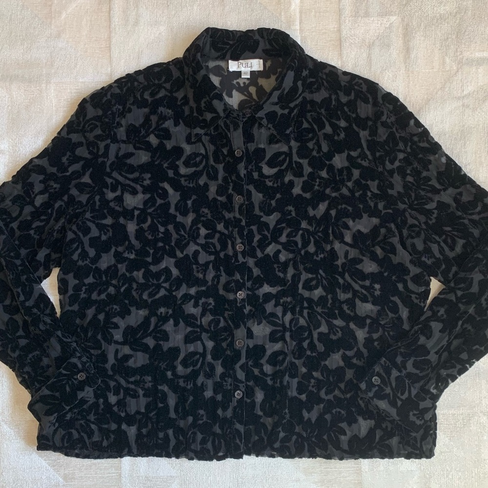 Vintage Floral Black Velvet Blouse